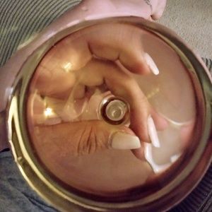 Meet your Posher, Eva